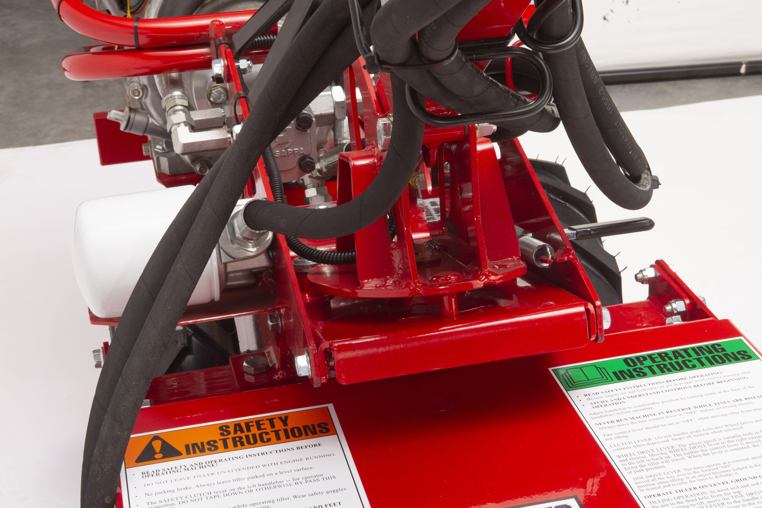 Barreto E918H Rear-Tine Tiller GX270 Honda 18in. Wide - Image 4